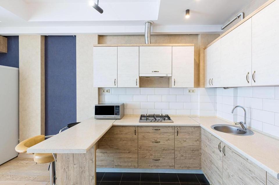Цехова 1 Apartment Лвив Екстериор снимка